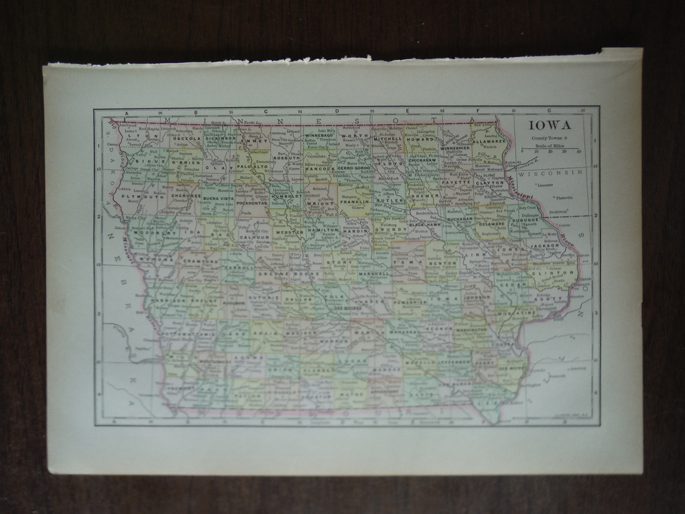 Universal Cyclopaedia and Atlas Map of Iowa -  Original (1902)