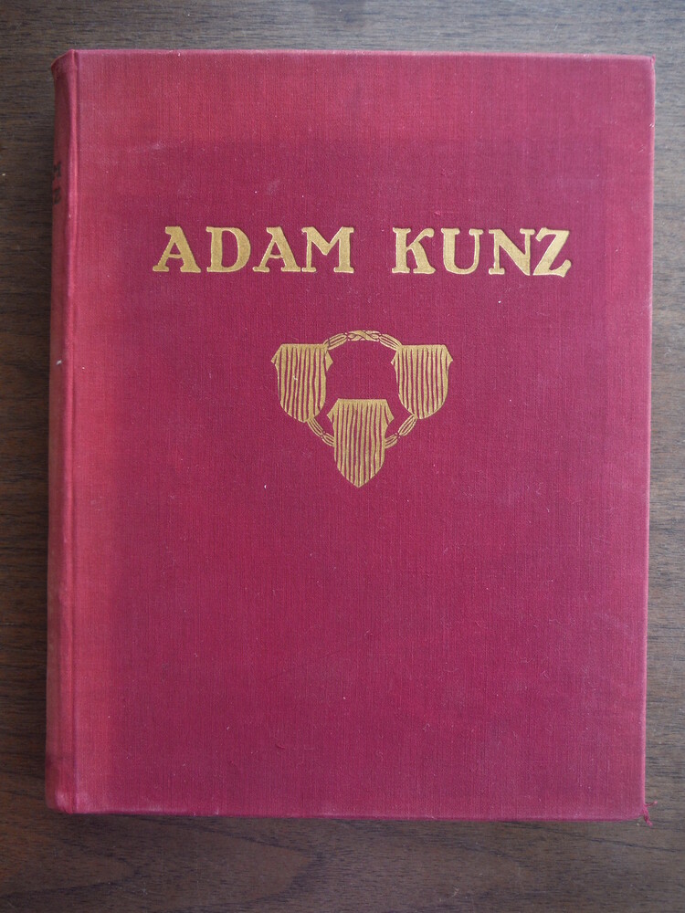 Adam Kunz: Monagraphie.