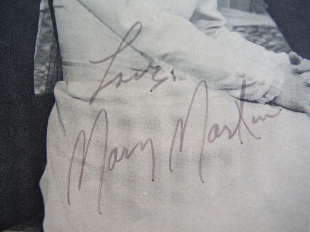 Image 0 of Autograph of Mary Martin from Palace Theatre Playbill for I Do! I Do! (November 