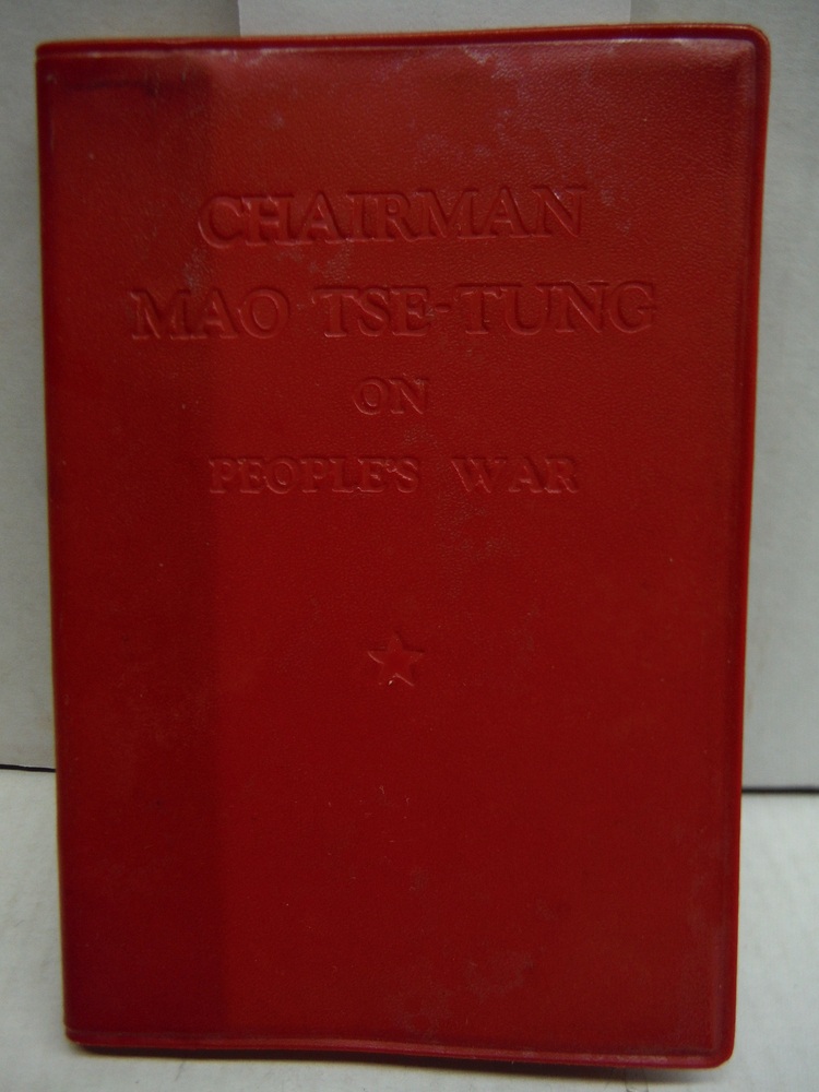 Image 0 of Chairman Mao Tse- Tung on People's War Vest Pocket Edition 1967