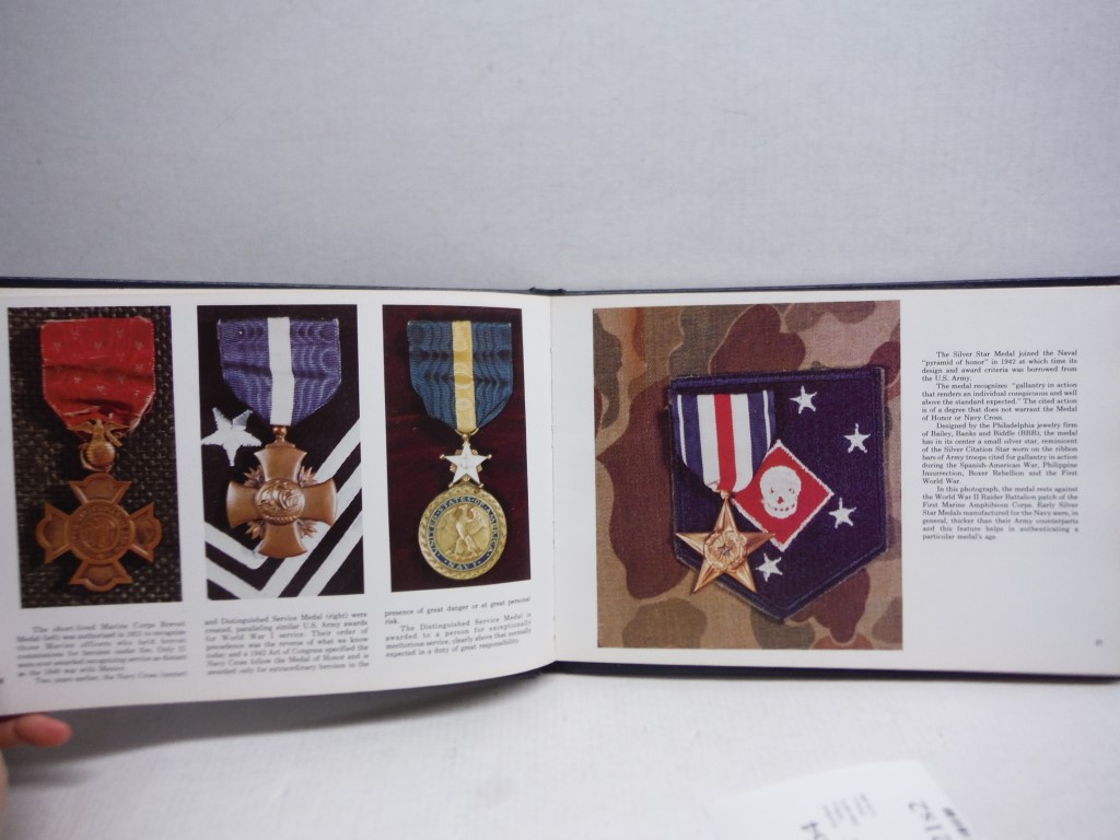Image 2 of Uncommon valor--: Decorations, badges and service medals of the U.S. Navy and Ma