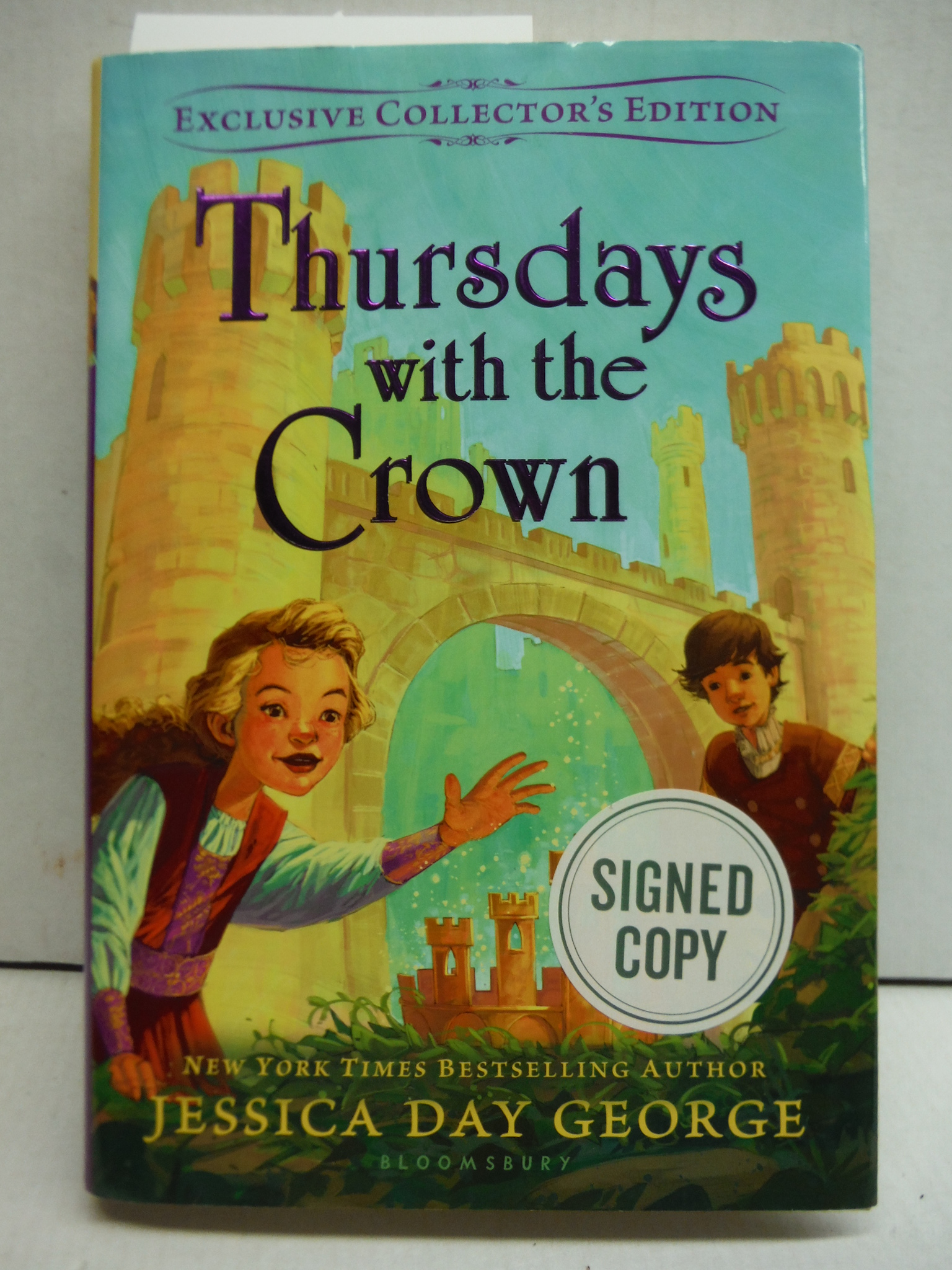 Image 0 of Thursdays with the Crown