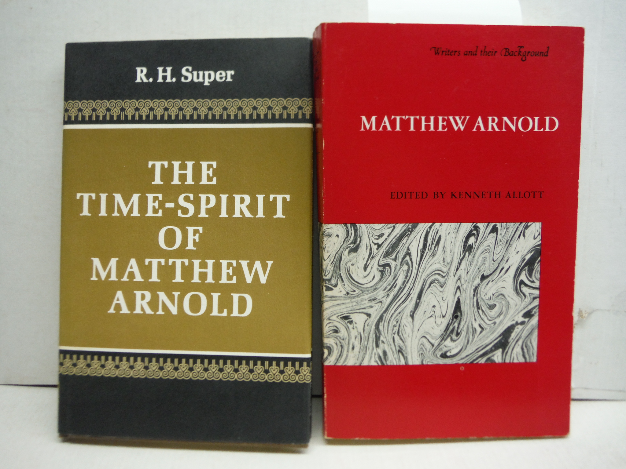 Lot of 2 books on Matthew Arnold