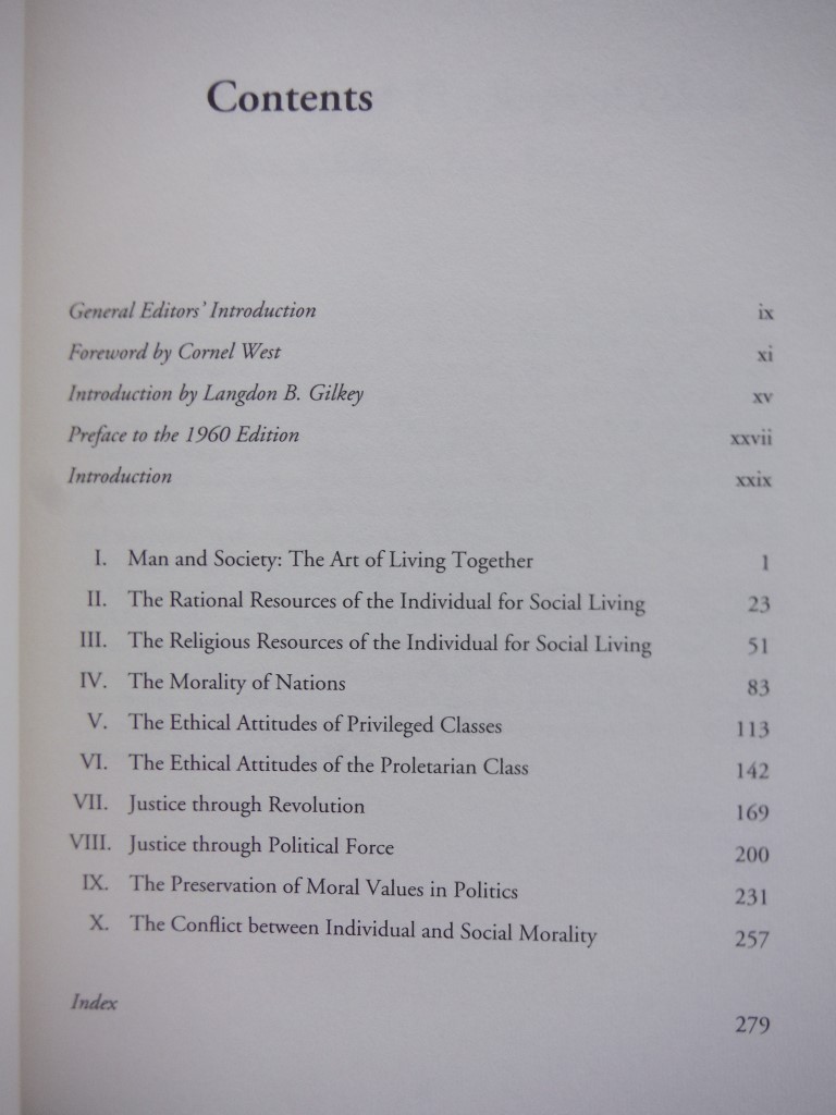 Image 1 of Moral Man and Immoral Society: A Study in Ethics and Politics (Library of Theolo