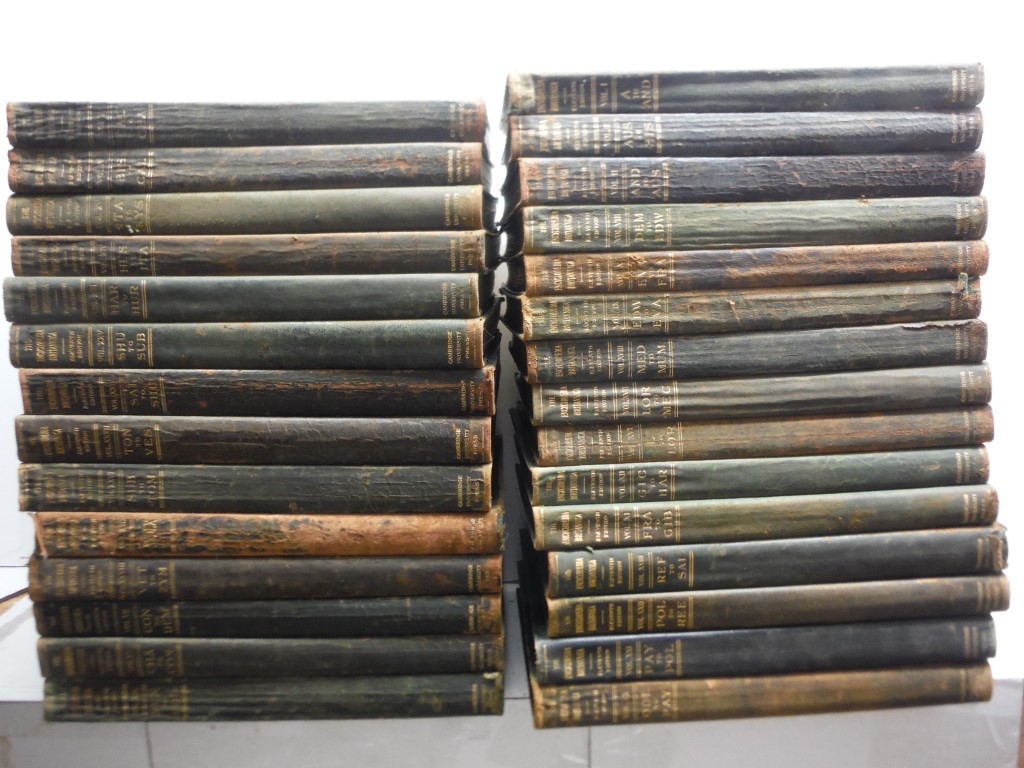 1910 Encyclopedia Britannica Eleventh Edition. 29 volume set including index