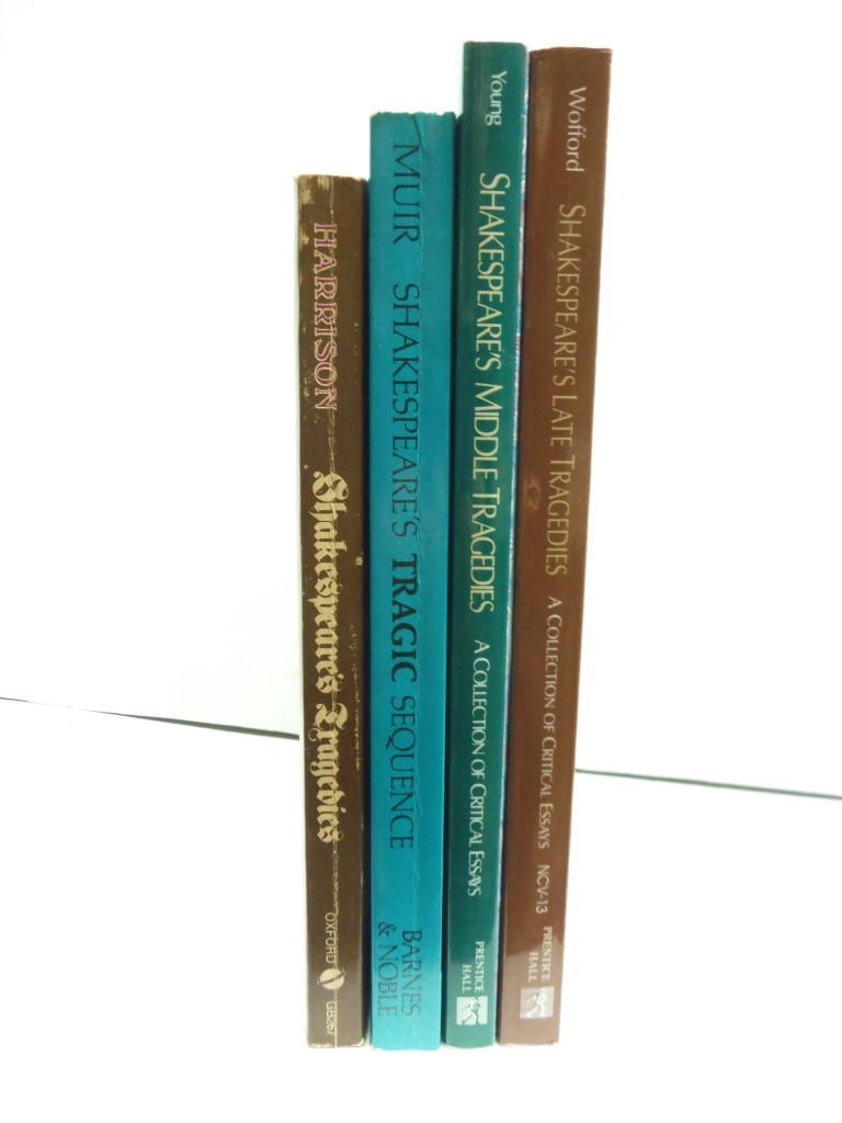 Image 1 of Lot of 4 PB about Shakespeare's Tragedies