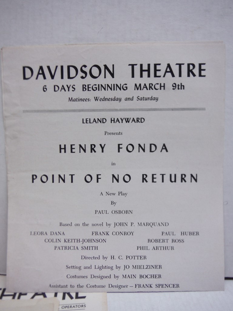 Image 1 of Lot of 31 Davidson Theatre Playbills from 1930s and 1950s,