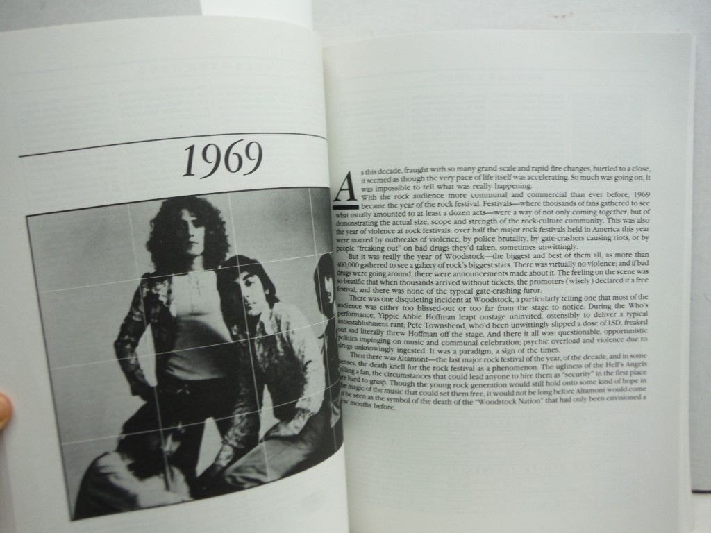 Image 1 of Rolling Stone Rock Almanac: The Chronicles of Rock and Roll