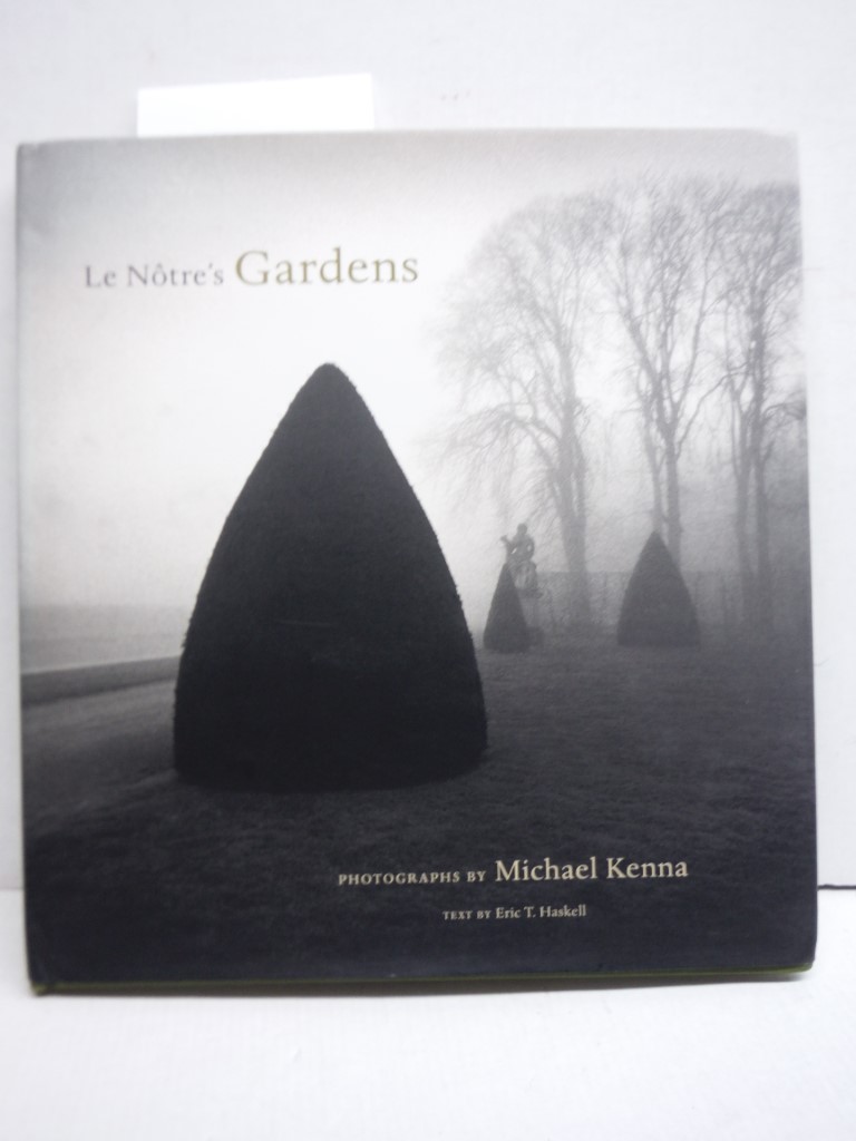 Le Notre's Gardens (English and French Edition)