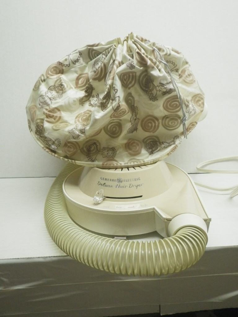 Image 0 of Vintage Portable Hair Dryer
