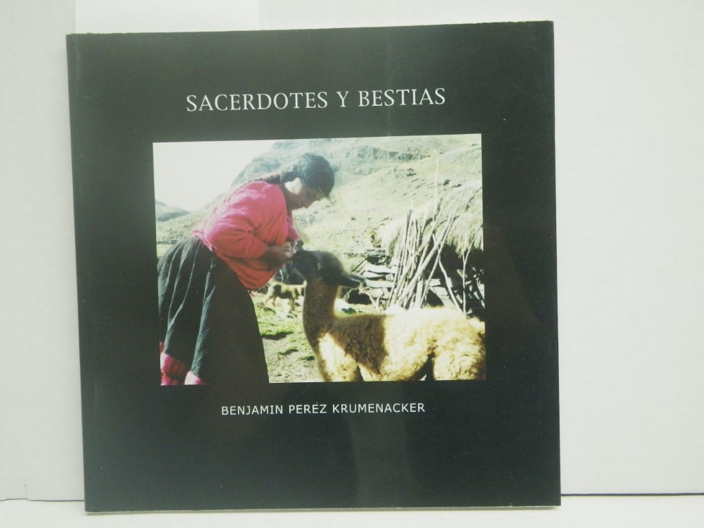 Image 0 of Sacerdotes Y Bestias