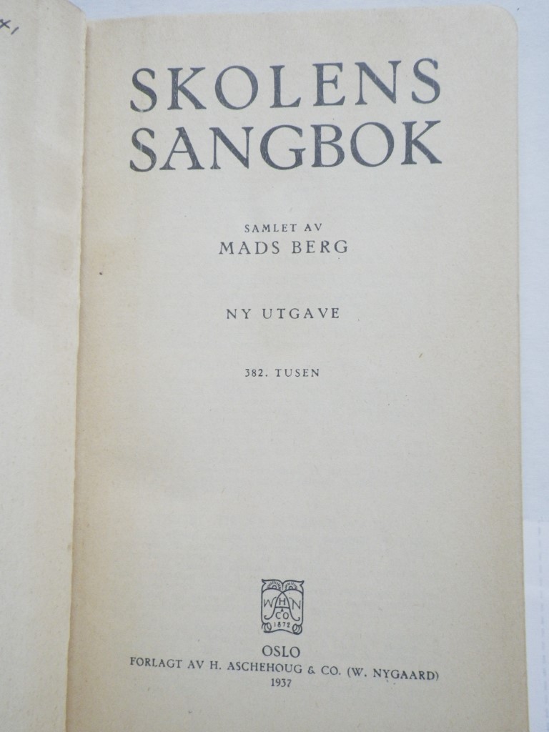 Image 1 of Skolens Sangbok