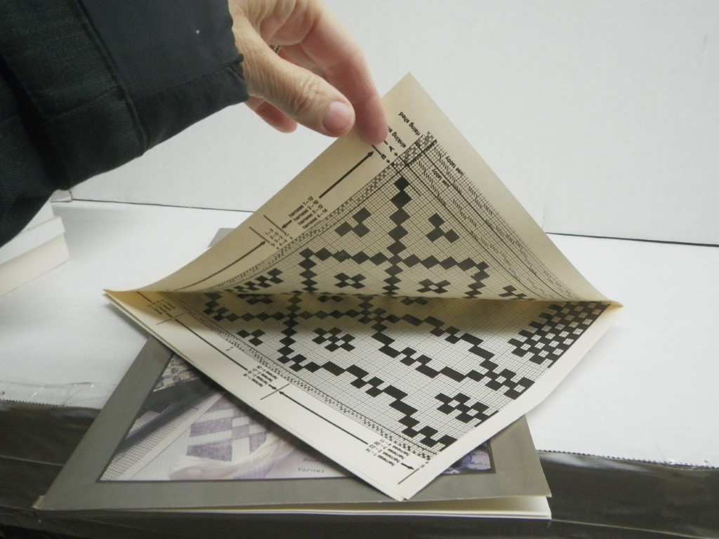 Image 1 of Weaving a Traditional Coverlet 