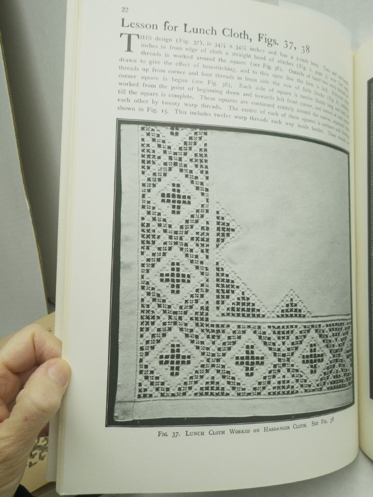Image 3 of Hardanger Embroidery (Dover Needlework Series)