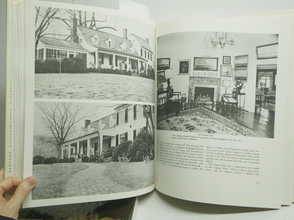 Image 4 of America's small houses and city apartments;