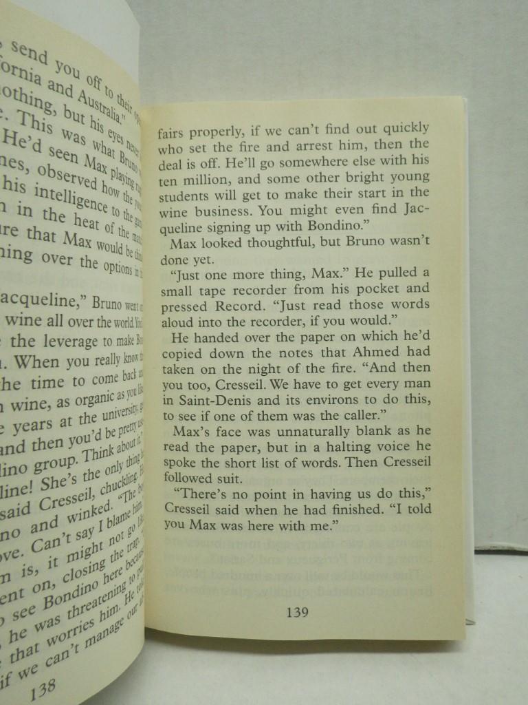 Image 3 of The Dark Vineyard (Thorndike Press Large Print Mystery)