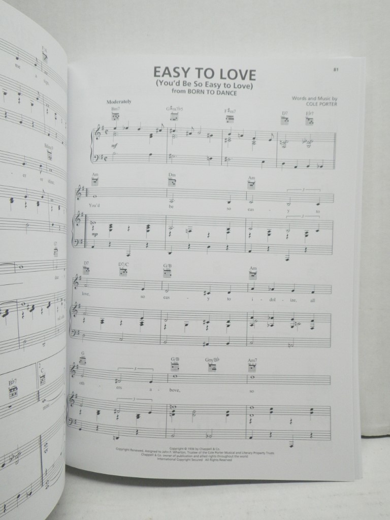 Image 3 of The Great American Songbook The Singers | Piano, Vocal, Guitar Songbook | 100 Ti