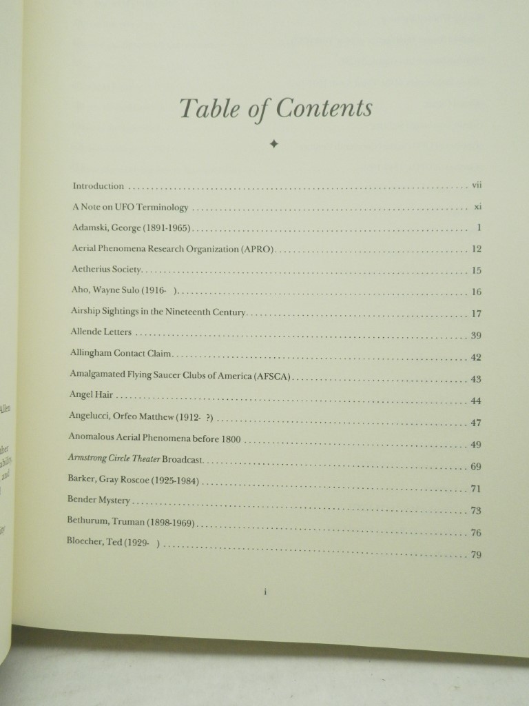Image 2 of UFOs in the 1980s (The UFO Encyclopedia, Volume 2)