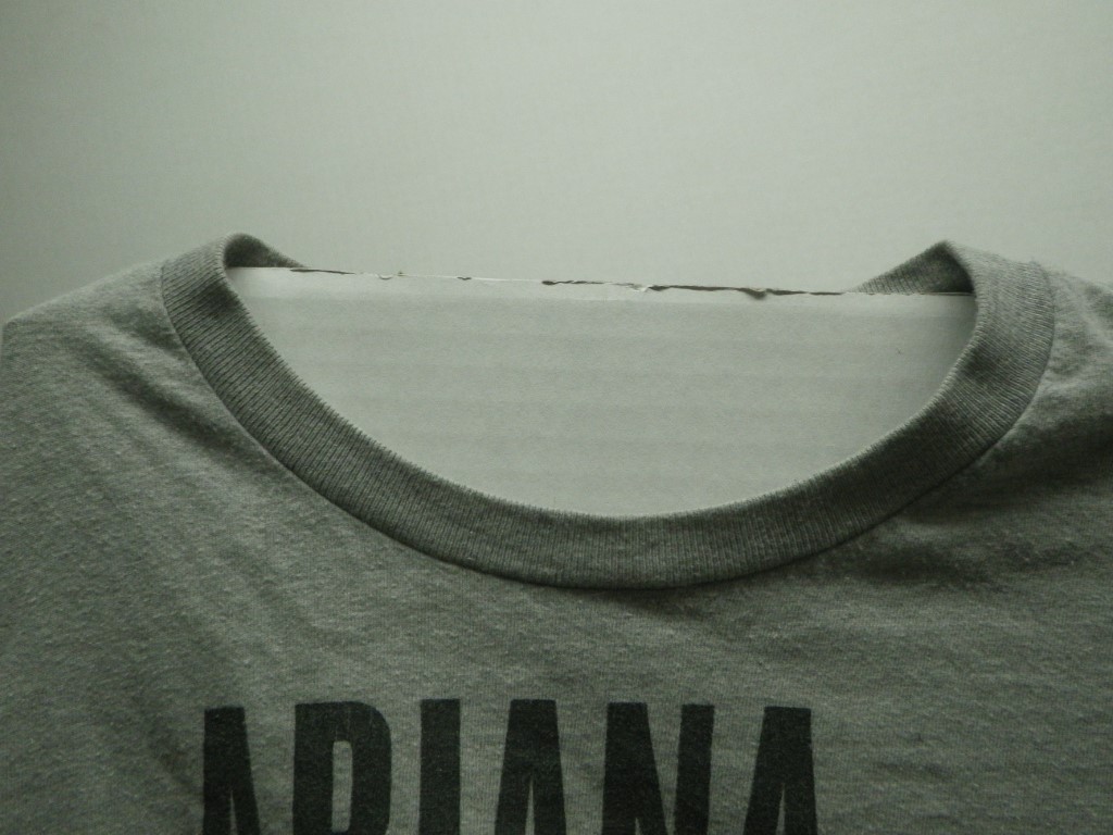 Image 7 of Ariana Grande Dangerous Woman Tour T- Shirt Large Long Sleeve Bunny Graphic, siz