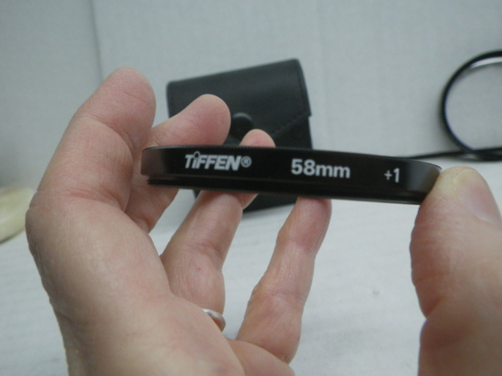 Image 1 of Tiffen 58mm Close-up Lens Set +1, +2, +4 in case