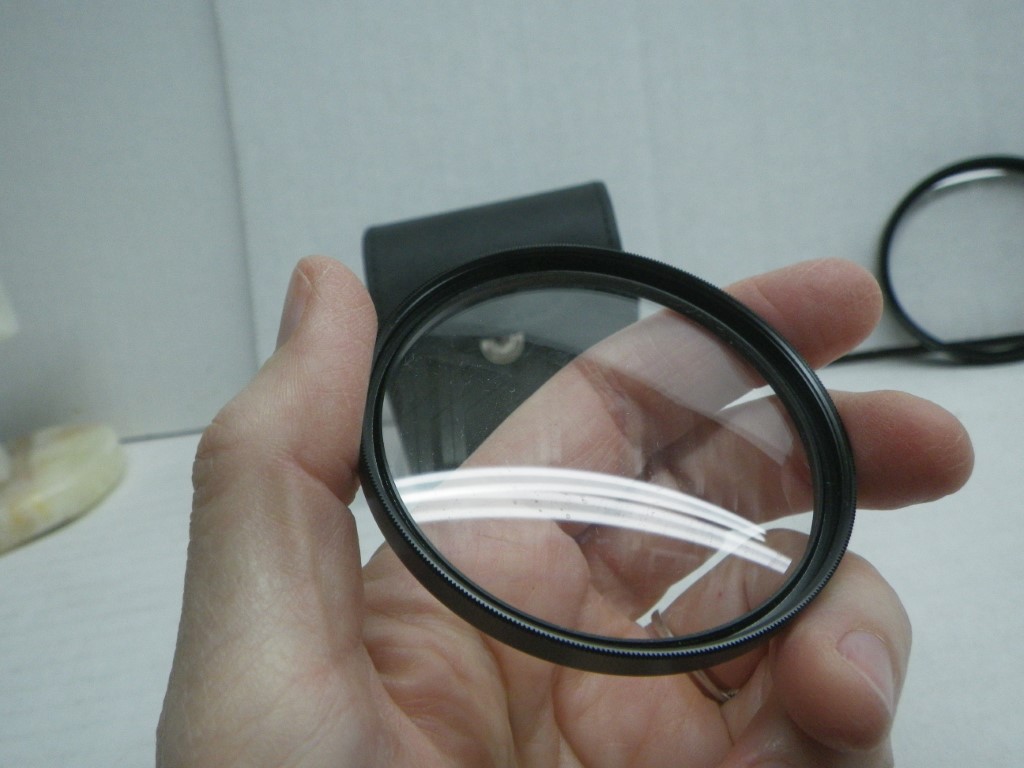 Image 2 of Tiffen 58mm Close-up Lens Set +1, +2, +4 in case