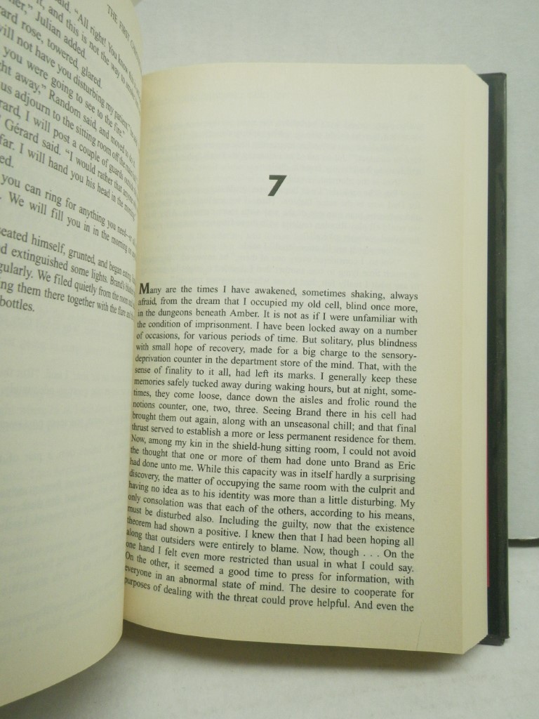 Image 2 of The First Chronicles of Amber: Nine Princes in Amber, The Guns of Avalon, Sign o