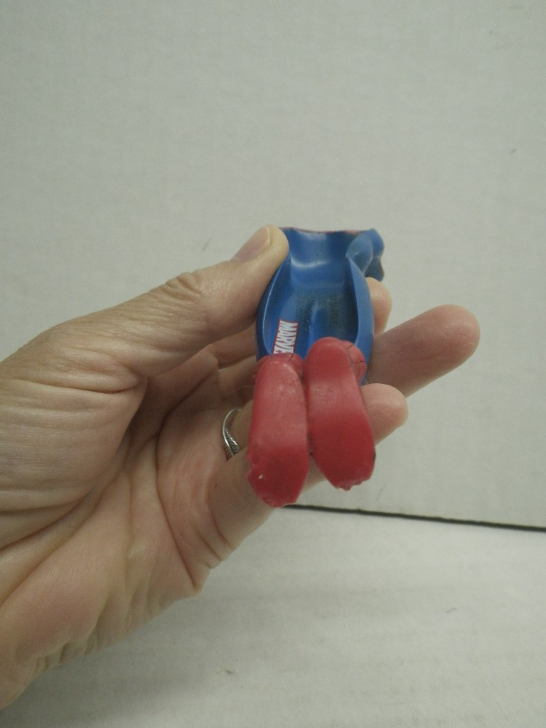 Image 3 of Vintage 2007 Spider-Man Deep Sea Dive Heroes Pool Toy