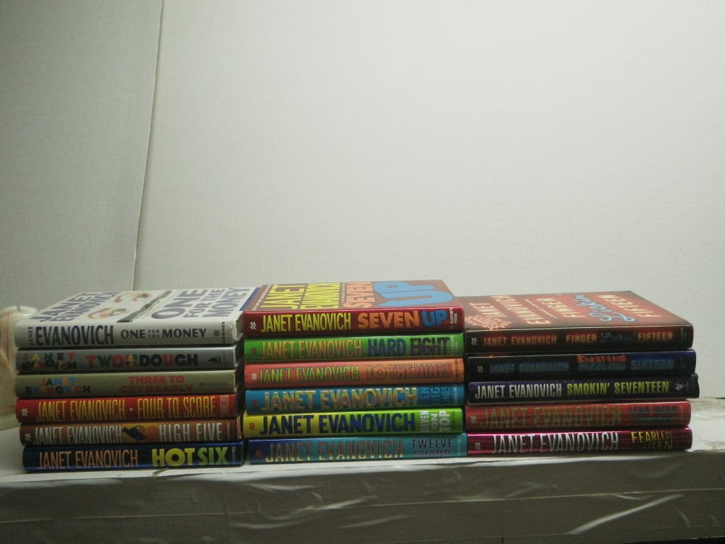 Collectible Set of First Ed. Seventeen Stephanie Plum Crime Novels, 12 signed