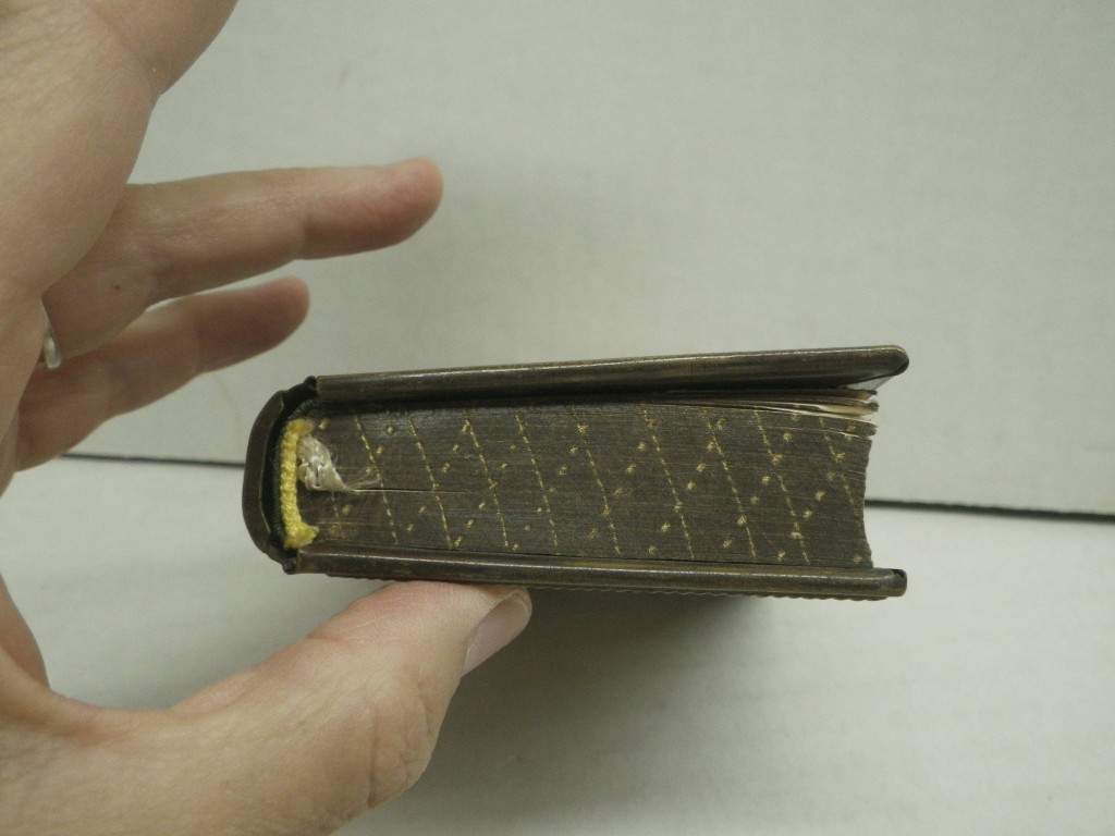 Image 2 of Siddur Avodat Israel With English Translation  (miniature), Metal cover