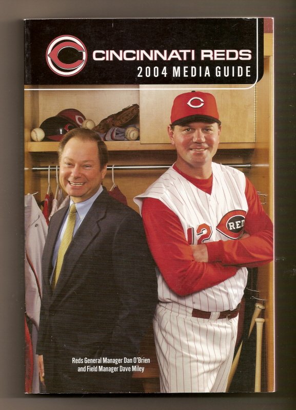 2004 cincinnati reds media guide