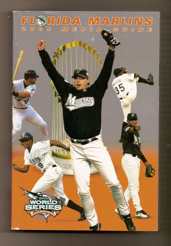 2004 Florida Marlins Media Guide Josh Beckett