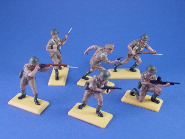 britains deetail toy soldiers