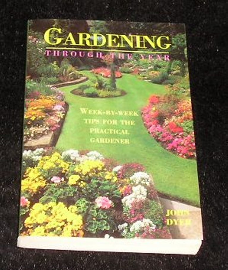 Image 0 of Gardening Through the Year
