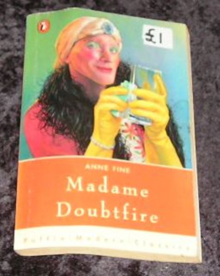 Image 0 of Madame Doubtfire
