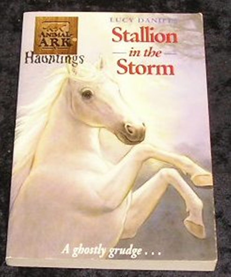 Image 0 of Animal Ark: Stallion in the Storm