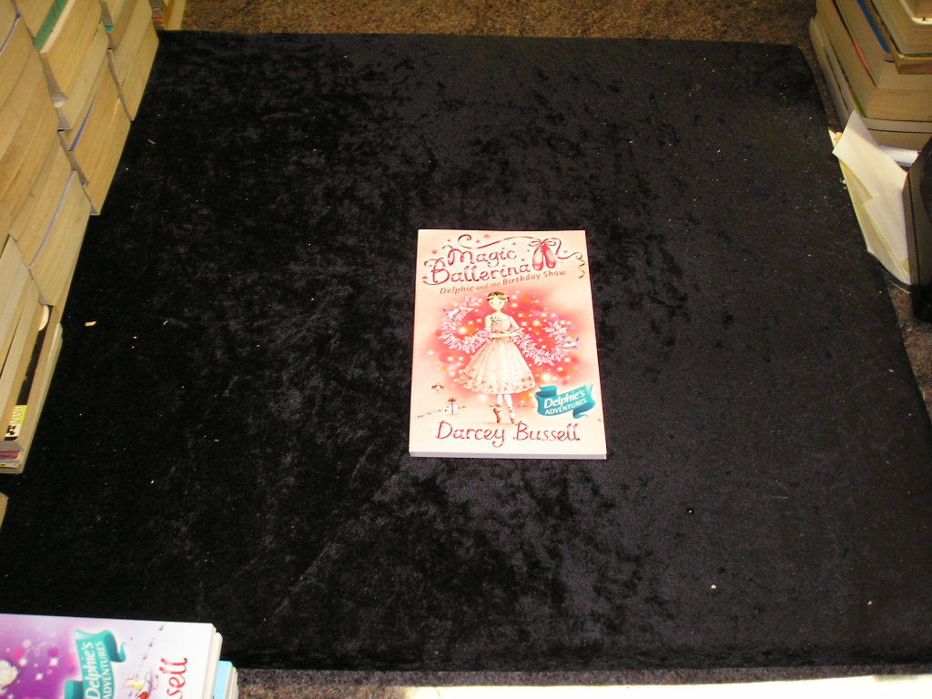 Image 0 of Delphie and the Birthday Show (Magic Ballerina, Book 6)