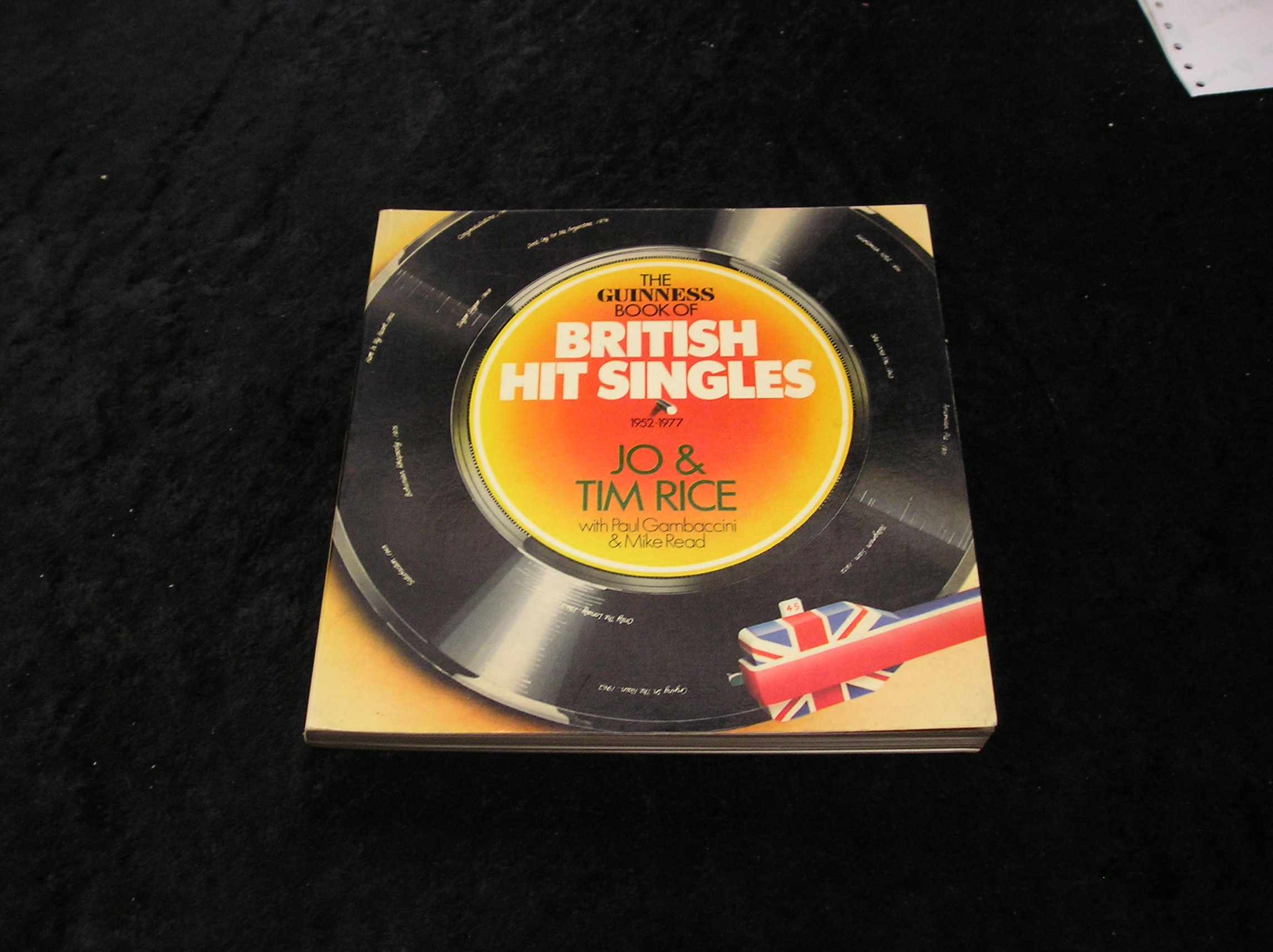 Image 0 of The Guinness Book of British Hit Singles 1952 - 1977