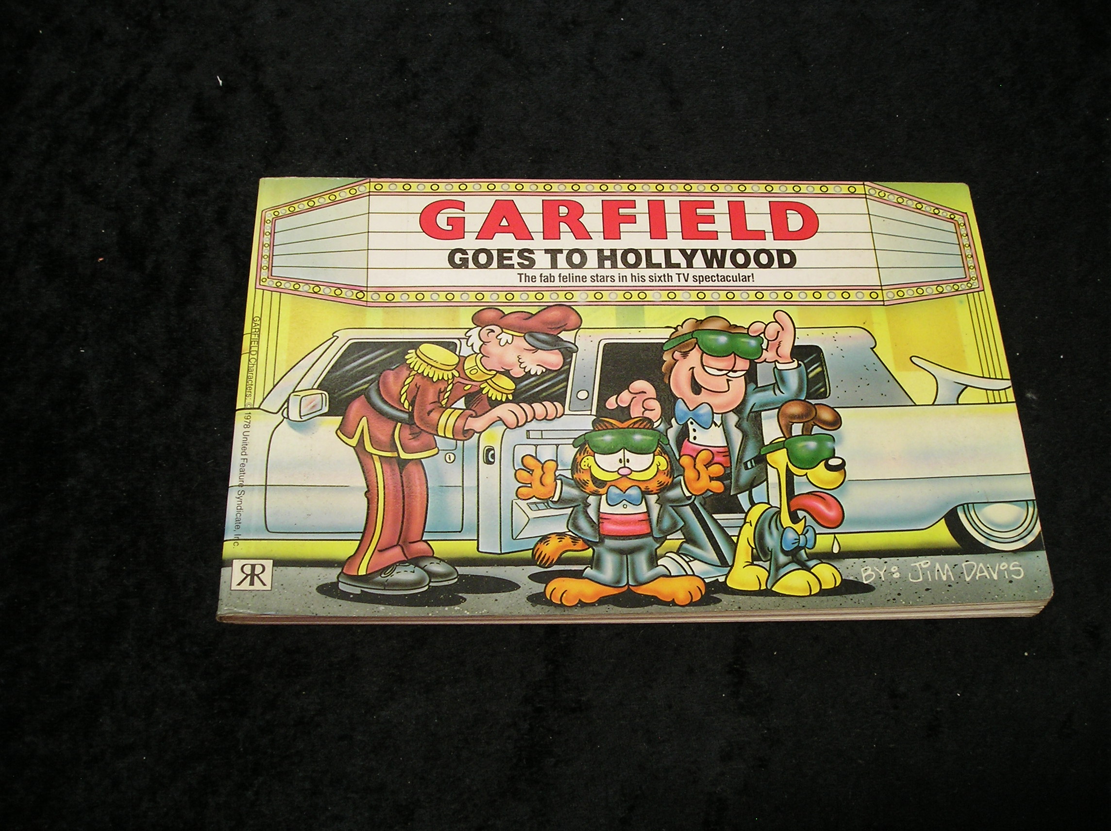 Image 0 of Garfield goes to Hollywood