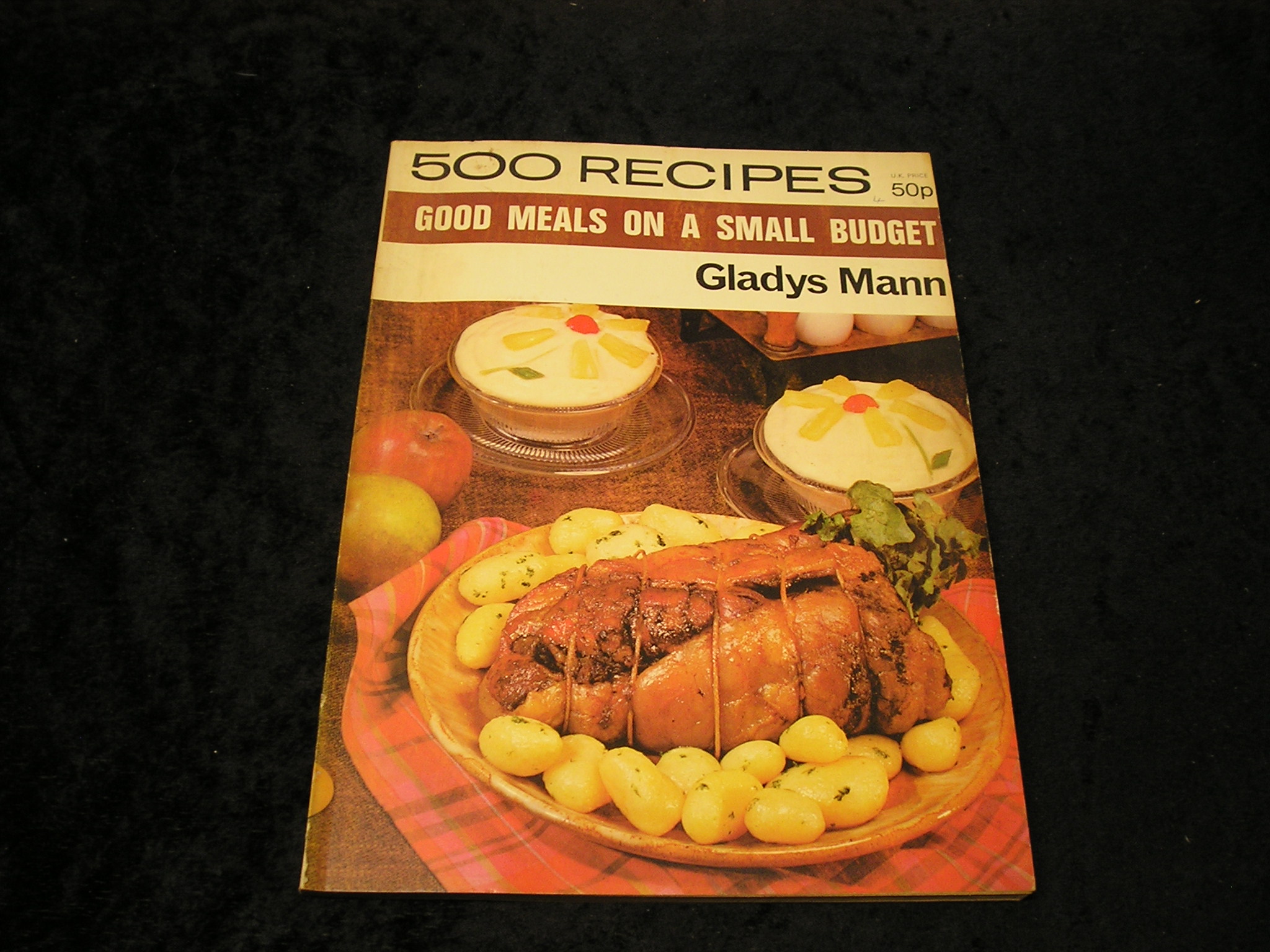Image 0 of 500 recipes Good Meals on a Small Budget