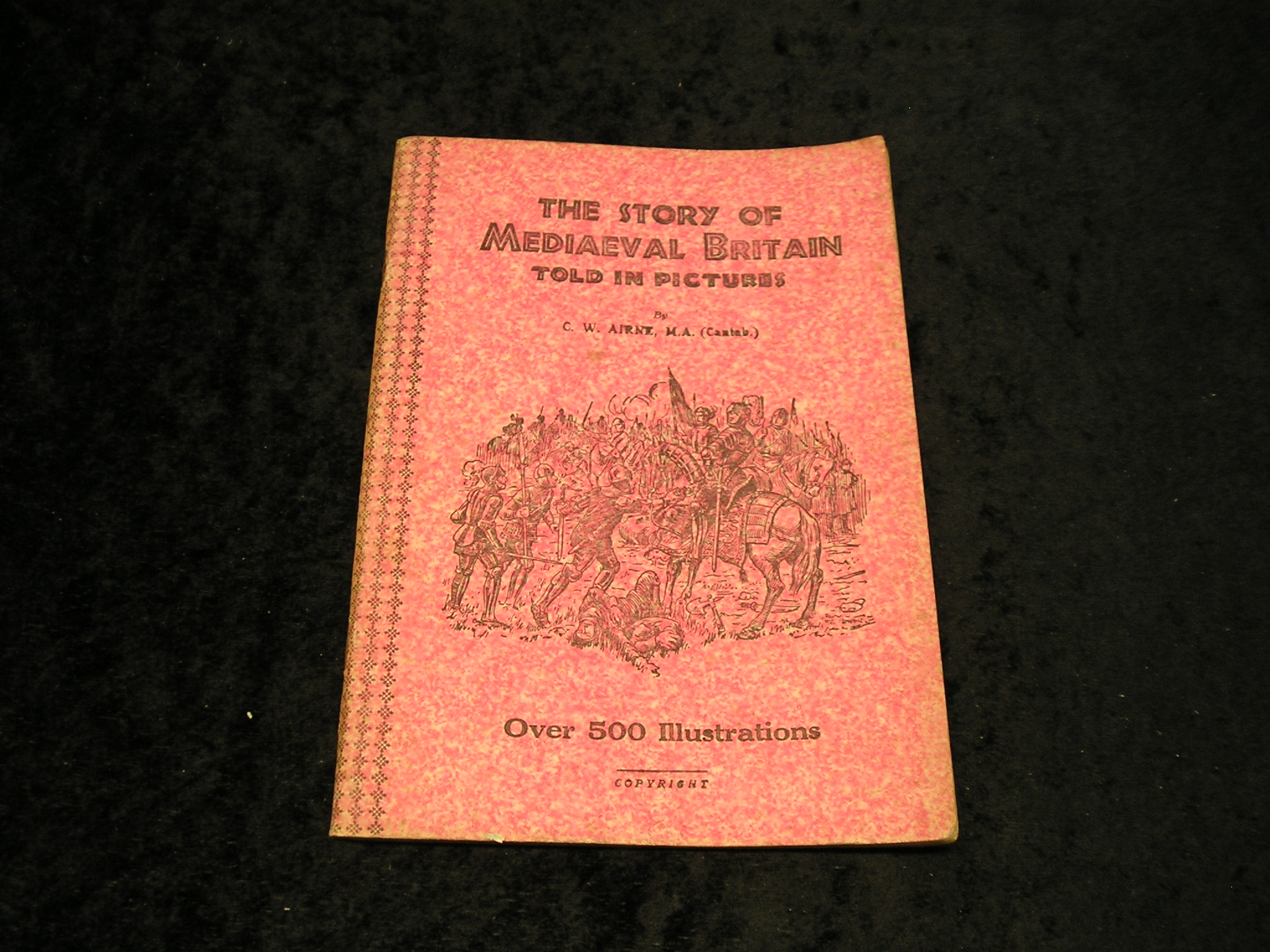 Image 0 of The Story of Medieval Britain Told in Pictures