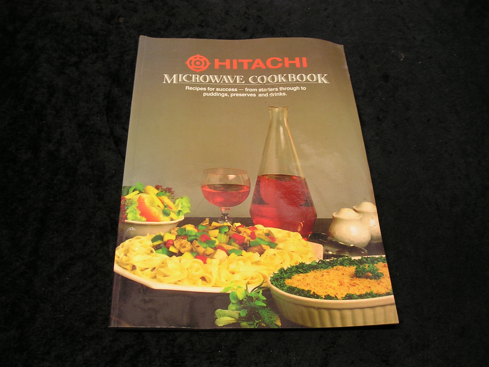 Image 0 of Hitachi Microwave Cookbook