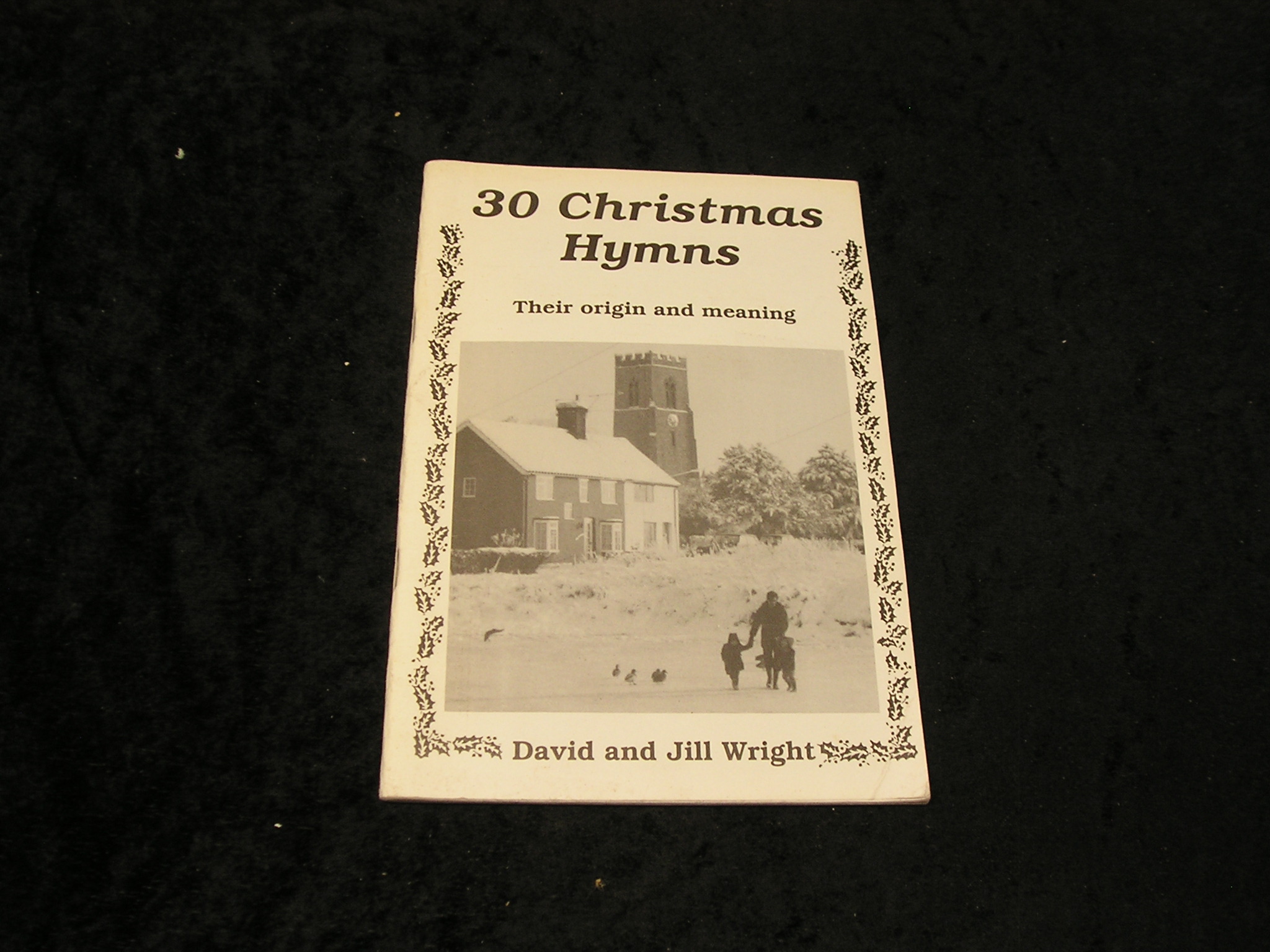 Image 0 of 30 Christmas Hymns
