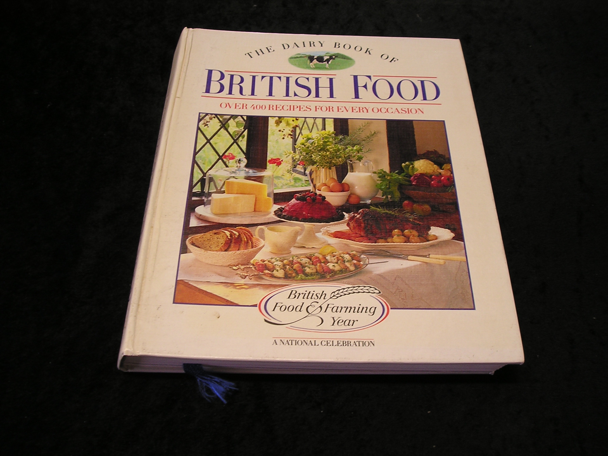 Image 0 of The Dairy Book of British Food