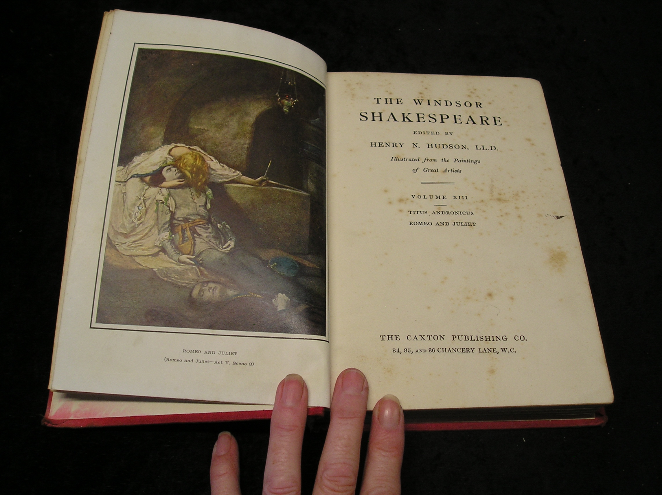 Image 0 of The Windsor Shakespeare Vol XIII Titus Andronicus; Romeo and Juliet