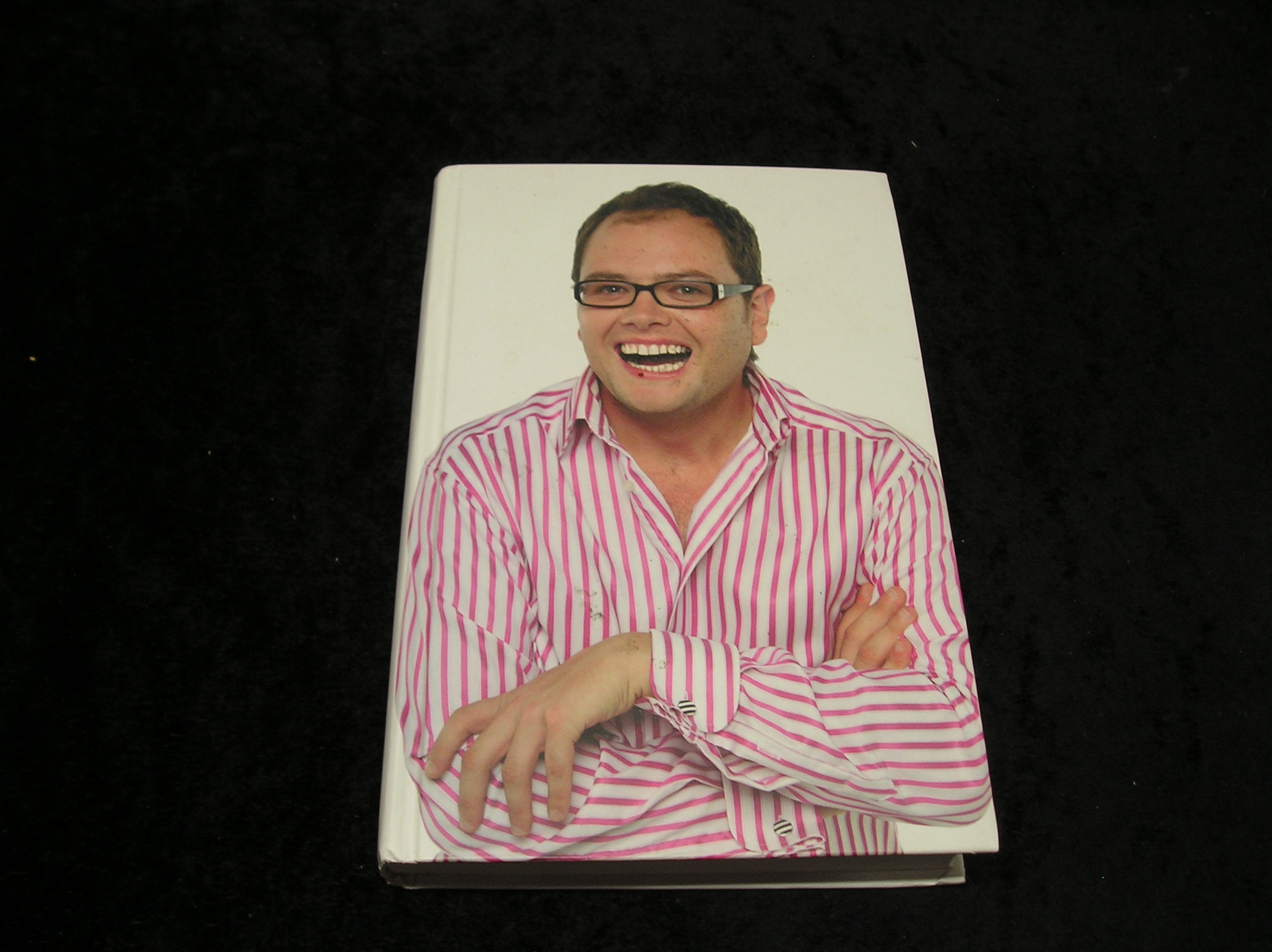 Image 0 of Look Who it Is