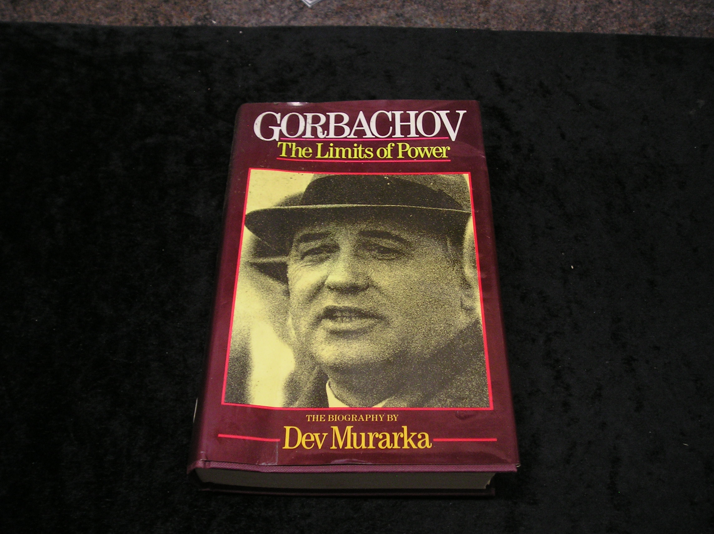 Image 0 of Gorbachov The Limits of Power