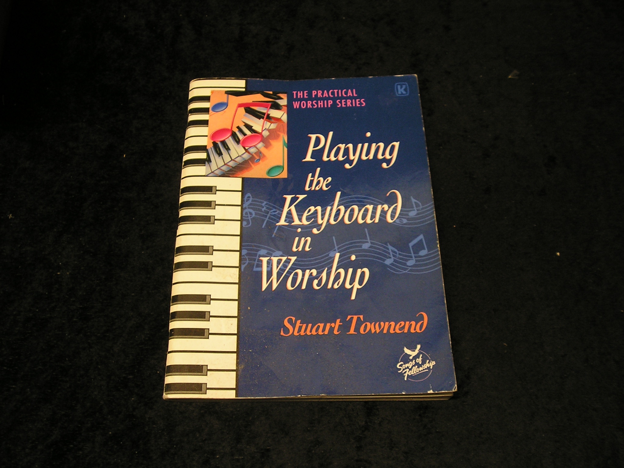 Image 0 of Playing the Keyboard in Worship