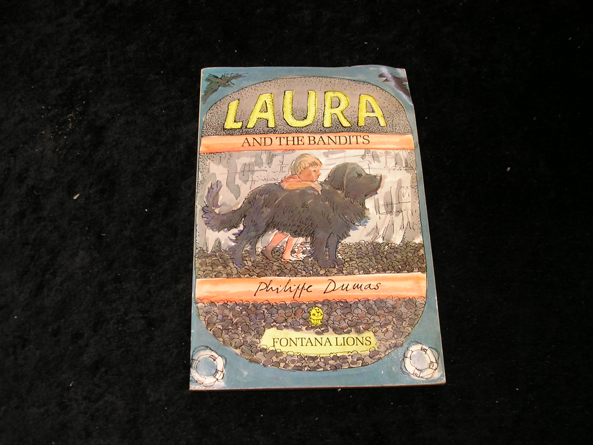 Image 0 of Laura and the Bandits