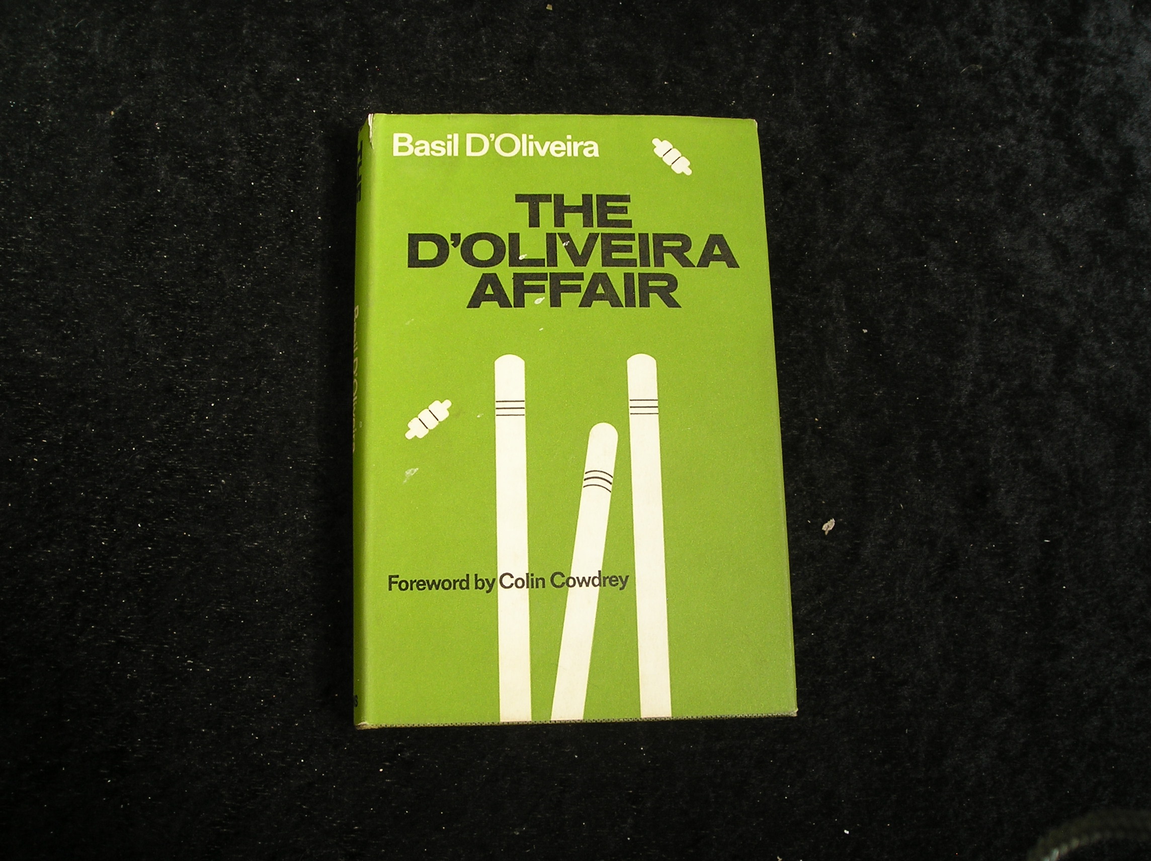 Image 0 of The D'Oliveira Affair