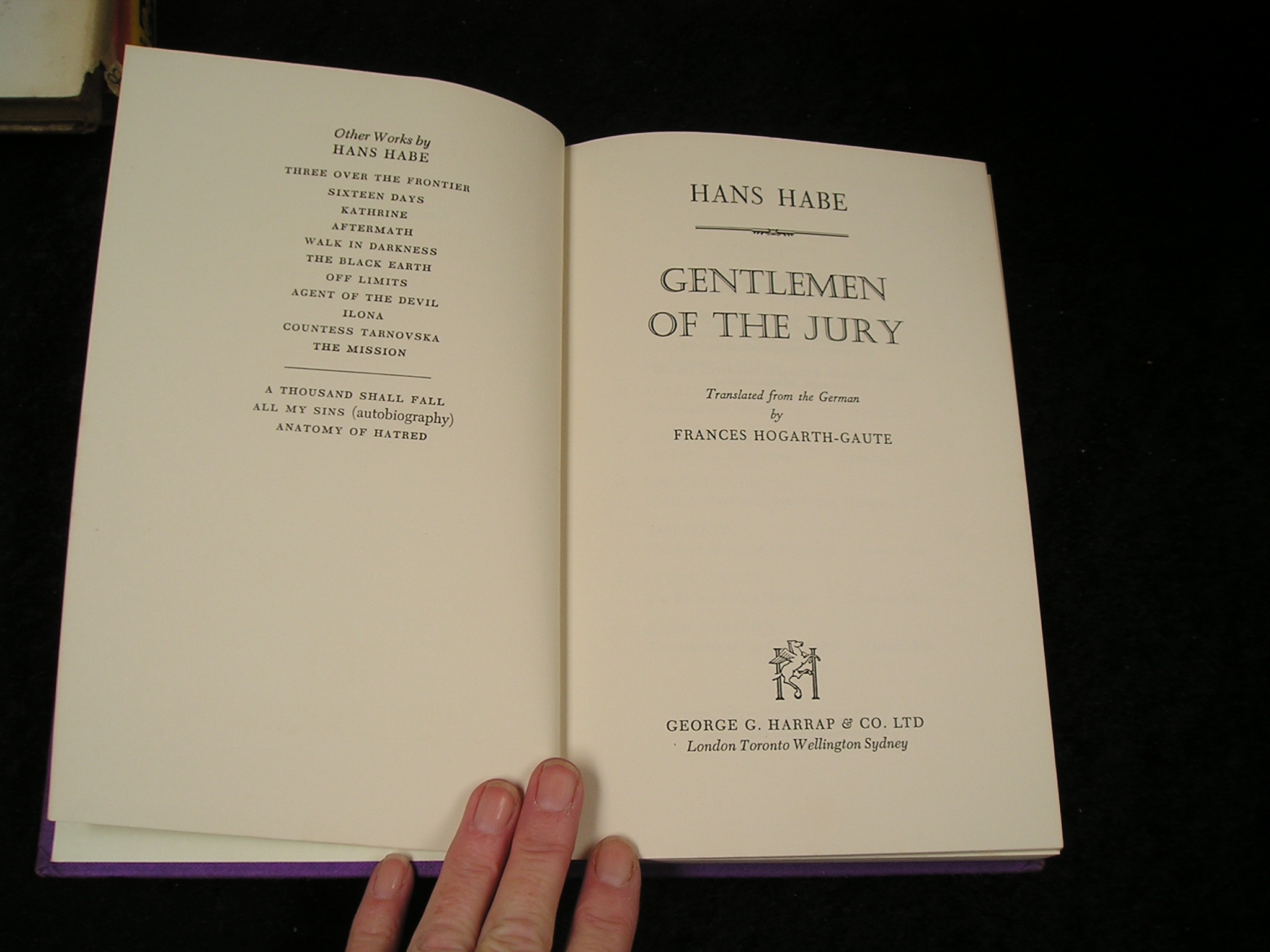 Image 0 of Gentlemen of the Jury